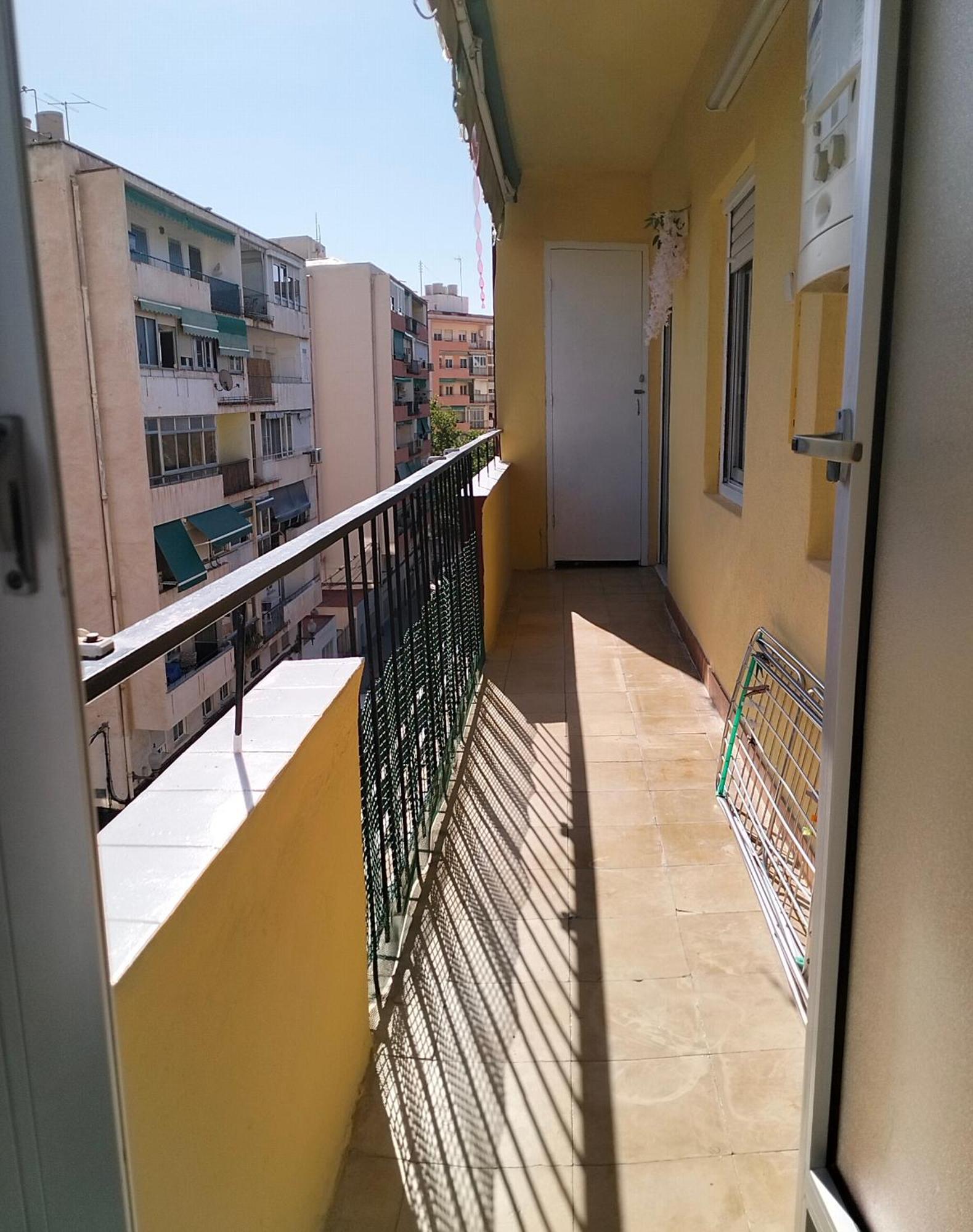 Ricardo Hostal Apartamento 3 Habitaciones Alicante Bagian luar foto